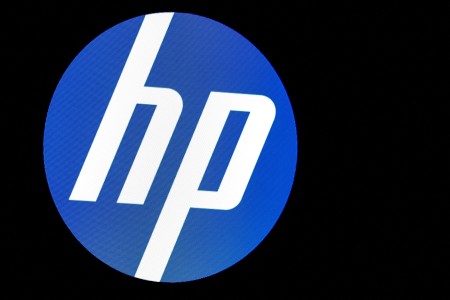 HP returns to revenue growth, driven by PC market recovery and AI demand