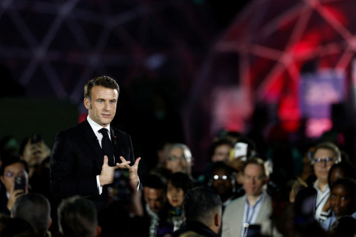 Macron promotes France’s electric-powered AI